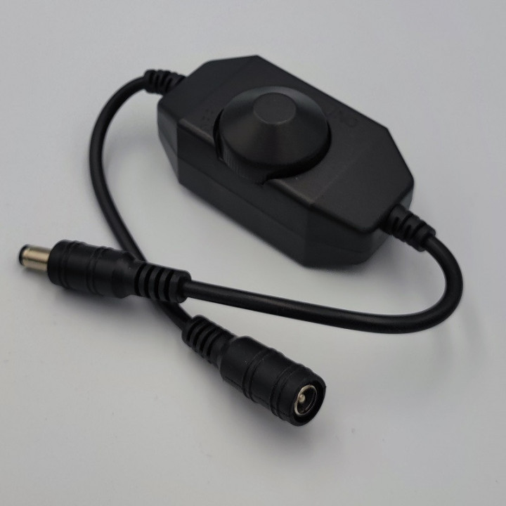 12 V/24 V dimmer with DC barrel connector