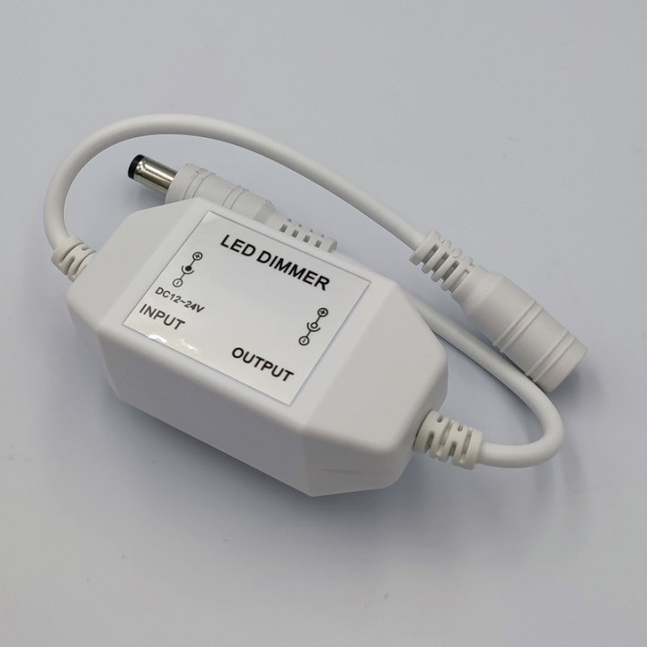 12 V/24 V dimmer with DC barrel connector