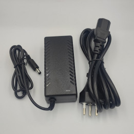 Netzteil 12 V 5A 60W mit Kabel und Stecker