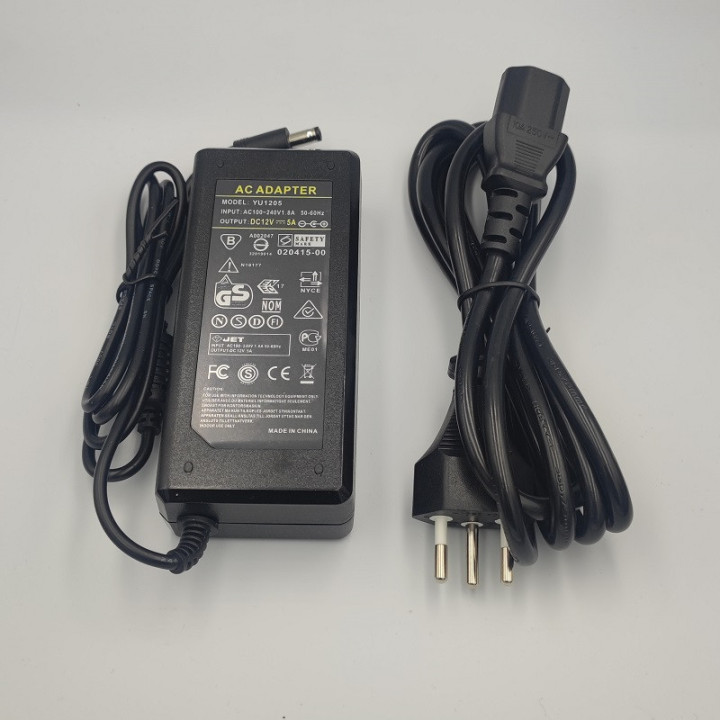 Netzteil 12 V 5A 60W mit Kabel und Stecker