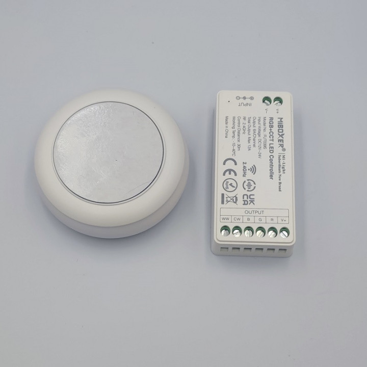 MiBoxer RGB+CCT LED-Controller Set inkl. Fernbedienung FUT039SA