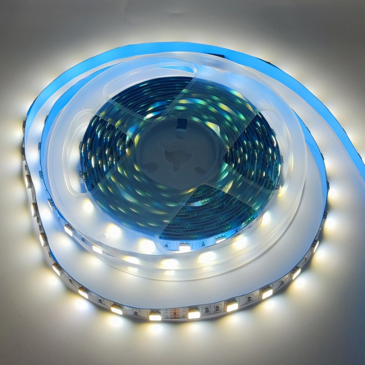 Dual warm und kaltweiss 2in1 60LED/m 24 V 10 mm 5 m nicht wasserdicht 5050