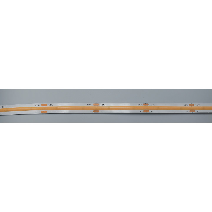 COB LED strip 15 W/m close-up