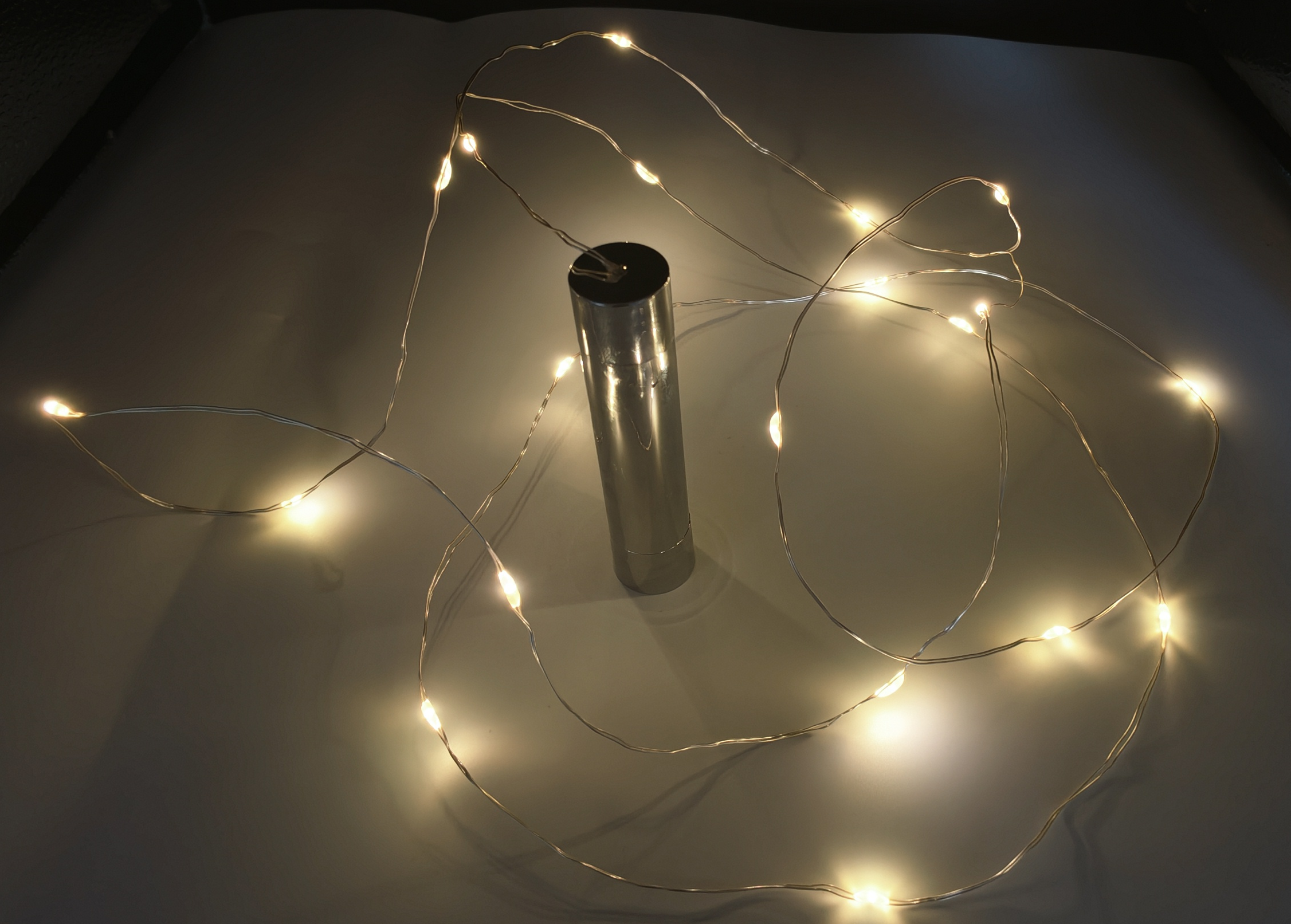 2 m LED wire fairy lights – warm white unrolled