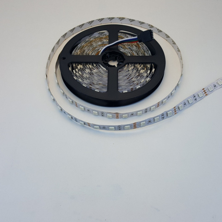 RGB 3in1 12 V 10 mm 5 m nicht wasserdicht 5050